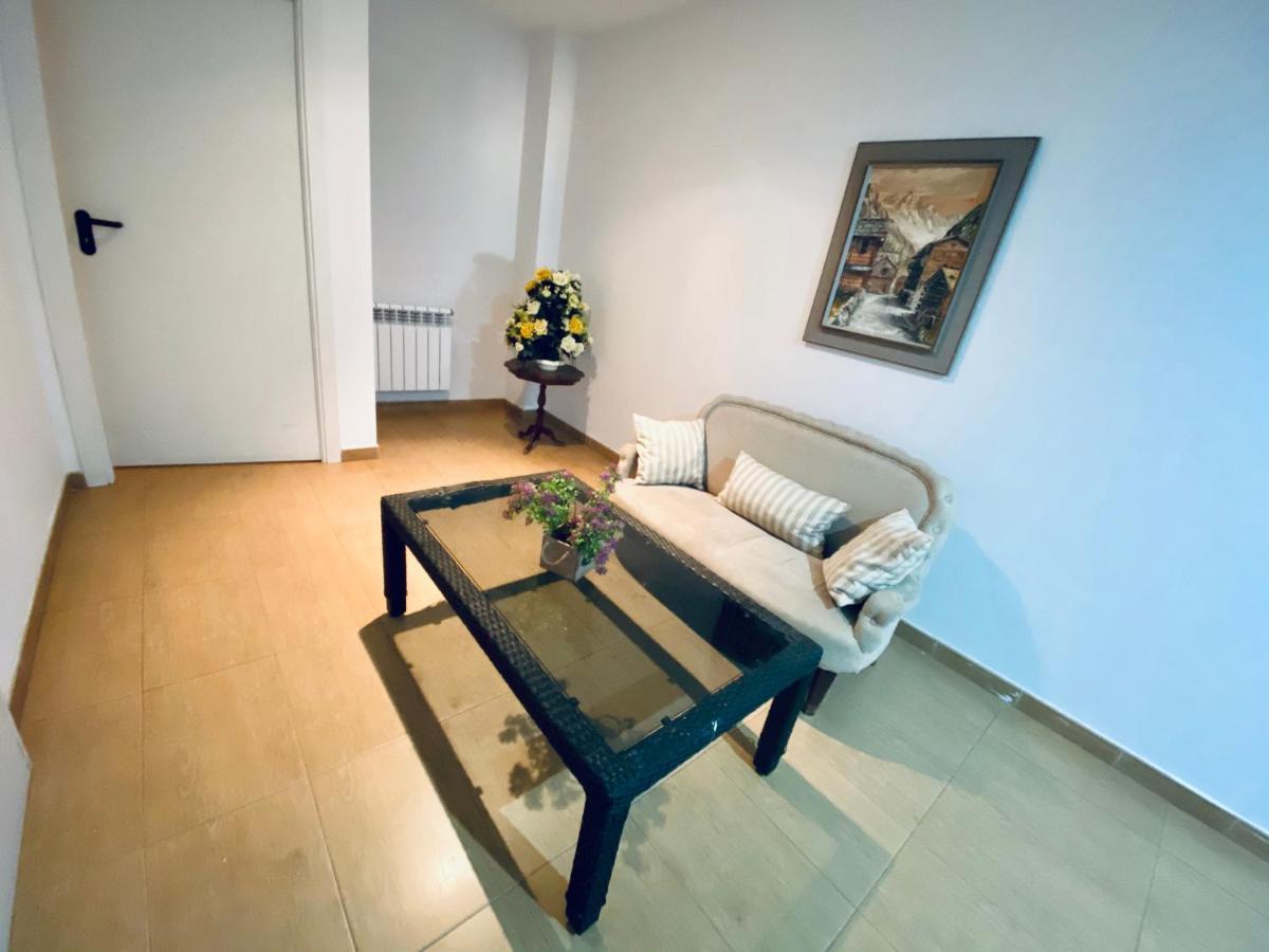 Auberge de jeunesse Albergue Internacional à Sarria Extérieur photo